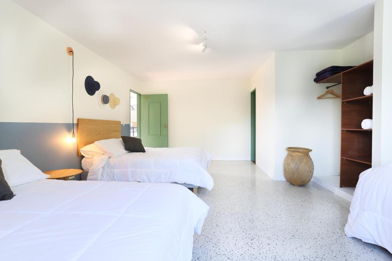 Soy Local Guatape Hotel Екстериор снимка
