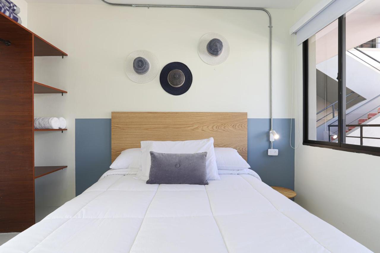 Soy Local Guatape Hotel Екстериор снимка