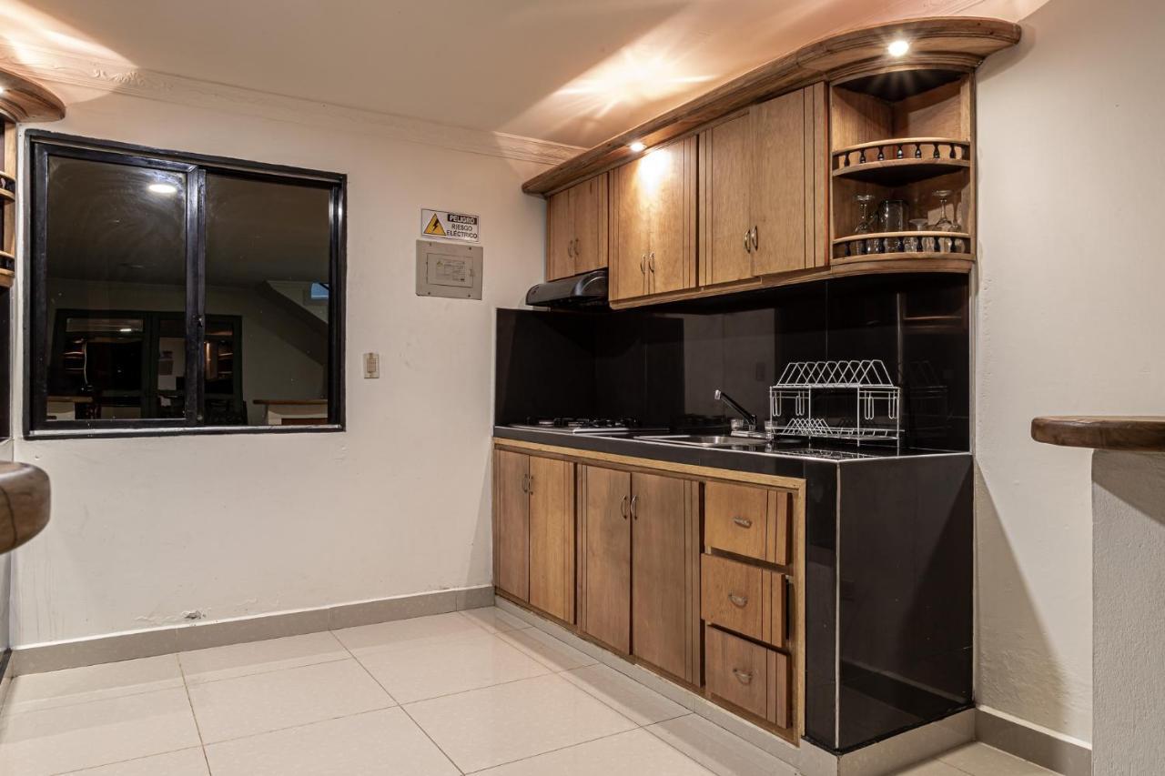 Soy Local Guatape Hotel Екстериор снимка
